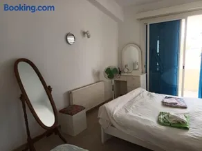 Room in amazing villa in tourist area near beach - Image 2