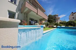 Apartments Mirakul - Image 5