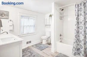 South Sandpoint Charmer - Image 3