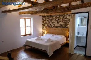 Linos Traditional Cottage - Image 5