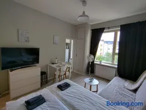 Foliate Living Verso - Image 2