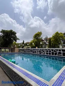 Royal Villa 1 - Luxurious 2BHK Villa with Huge Pvt Swimming Pool - Image 1