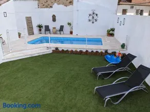 Casa Rural Almenas del Cid - Image 1