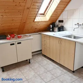 Encian Apartmanház Tihany - Image 2