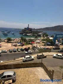 Depa Frente al Mar en Playa Caleta Free Parking - Image 1