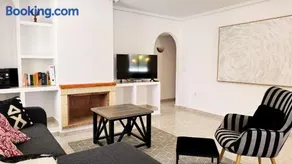 Casa Limonero by Rental Hero - Image 3