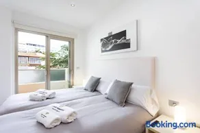 Modern Apartment with Sea Views and Terrace La Caleta - Image 3