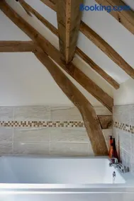 Hopeend Holidays Cottage - Image 2