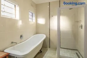 Oceanview B&B - Image 2