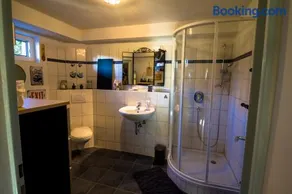 Little Beauty Souterrain Apartment Linkenheim - Image 3