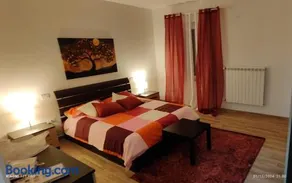 Joly's Home - Image 3