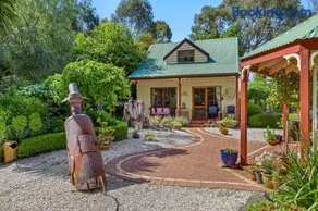Ballarat Cottages - Image 1