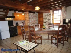 Maison ancienne restaurée avec poêle à bois et animaux admis - Image 3