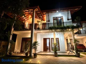 The Oak Residence - Image 2