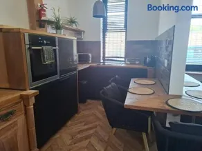 2 BDR House - Ideal for Short Breaks & Contractors - Image 5