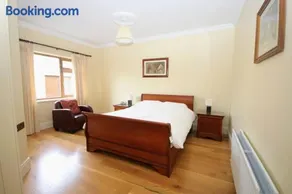 Laurel Lodge - Image 4