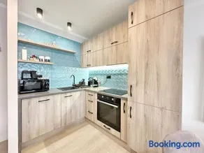 Marina Apartment by Dora - Image 3