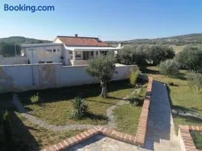Holiday home with private pool and mini golf Fjaka, Zadar region - Image 2