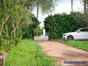 Agréable suite situé dans une villa - Image 2