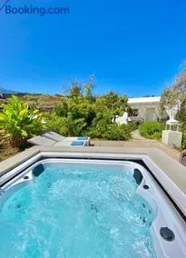 Casa Boticaria, bonito Paraíso Privado con jardín y Jacuzzi. - Image 1