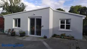 Lovely cosy cottage close to Atlantic beaches - Image 1