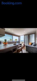 Big Blue suites 2 - Image 1