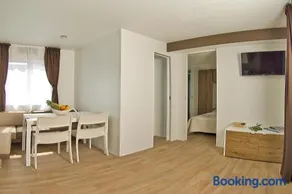 Holiday Mobile Homes Park Riviera - Image 4