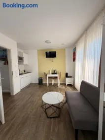Apartments & Pension Bremen Burglesum - Image 3