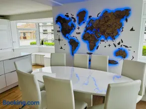 The Beach House Worthing 5 Bedrooms 3 Bathrooms Hot Tub BBQ - Image 2