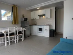 Studio Bellevue - Image 2