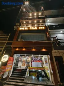 Hotel Peak Inn - Image 4