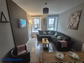 Latin Quarter Townhouse - Image 1