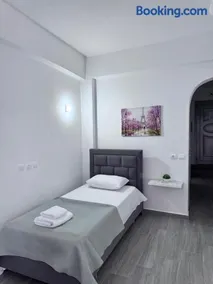 Sevilia Rooms - Image 2