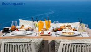 BASSA MAINA Villas & Suites - Image 3