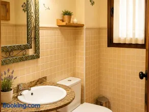 Casa Ilera II, en el corazon de Rioja Alta 8 PAX - Image 2