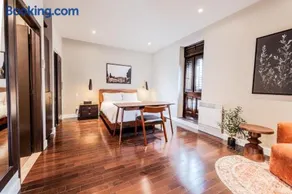 Self Check-In Boutique Hotel - Quartier latin - Room 301 - Image 2