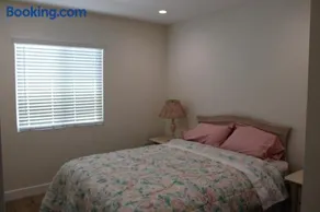 Newly Renovated La Habra 3bed 2 Bath - Image 3
