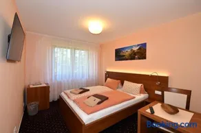 Penzión Gabriela, Tatranská Štrba, pri zubačke - Image 5