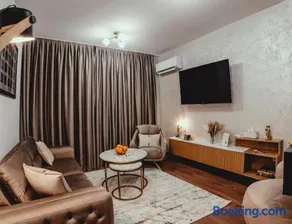 Elegant Living Apartment 2 - Image 1
