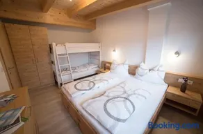 Saxlhof - Image 3