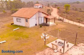 Bangalô de Pedras - Image 1
