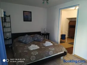 Agréable gîte convivial et familial avec jardin, sauna et jacuzzi | Vue nature | Avec animaux admis - Image 3