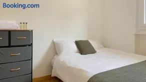 Chambre au bord du lac Léman - Image 5