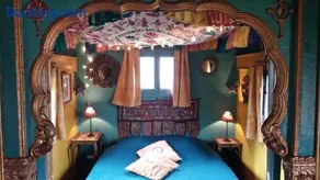 Les Folies de la Serve - Image 2