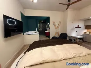 La Love Room - Balnéo - Garage Privé - Image 4