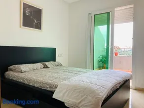 Superb apartment in the heart of Tangier - Image 2