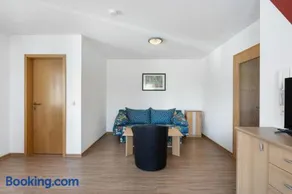 Apartment 44 - Image 2