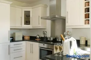 The Woodland Villas at Parknasilla Resort - Image 2