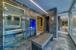 Hotel Leonardo Da Vinci Wellness SPA - Image 4