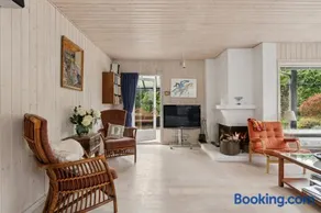 Lovely Holiday Home Near Hornbæk - Image 4